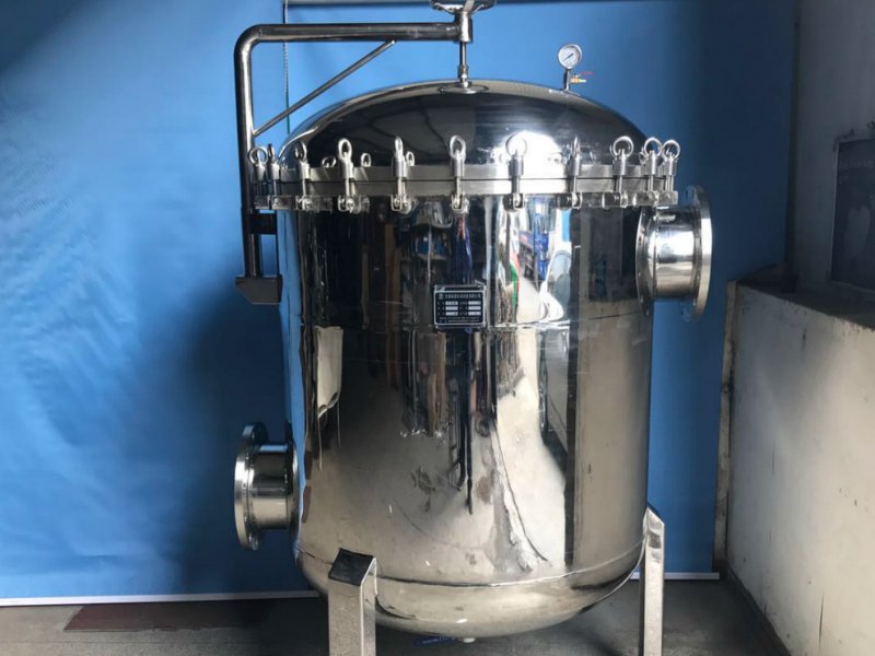 DN250袋式过滤器外壳